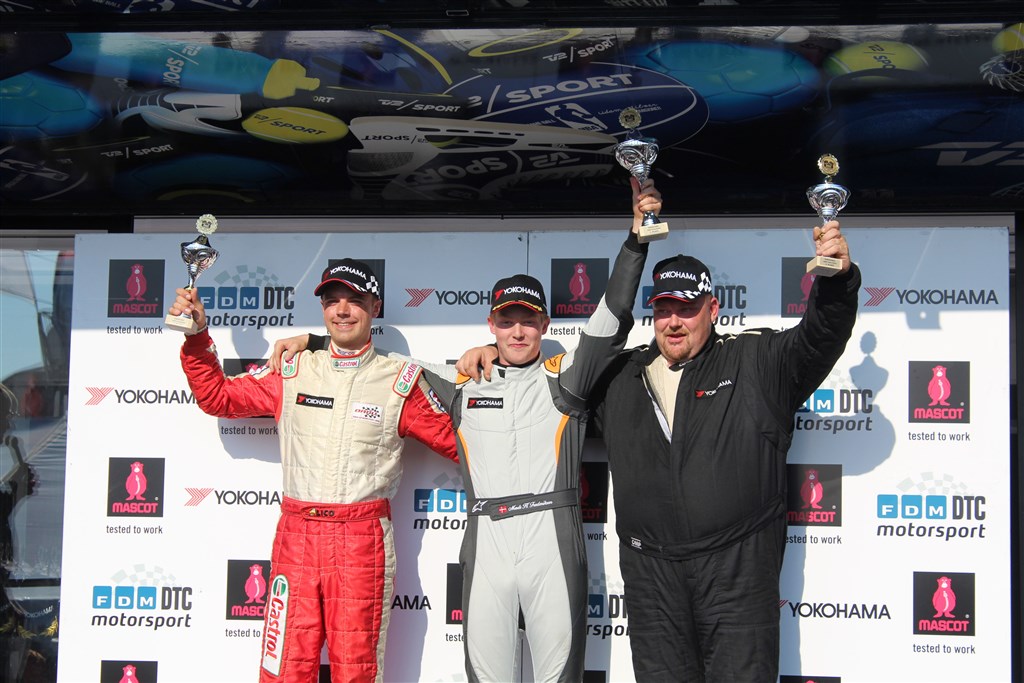 Podiet i heat 2. Mads Hedegaard Frederiksen foran Tommy Nygaard og Brian Johannesen
(Foto: JJ Media)